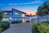 Next to Golf Course, 6 beds 4 baths house with triple garage and private swimming pool, Albany’ school zone, close to schools, Massey University, and premier shopping, entertainment, 33 Oak Manor Drive, Albany, Auckland
