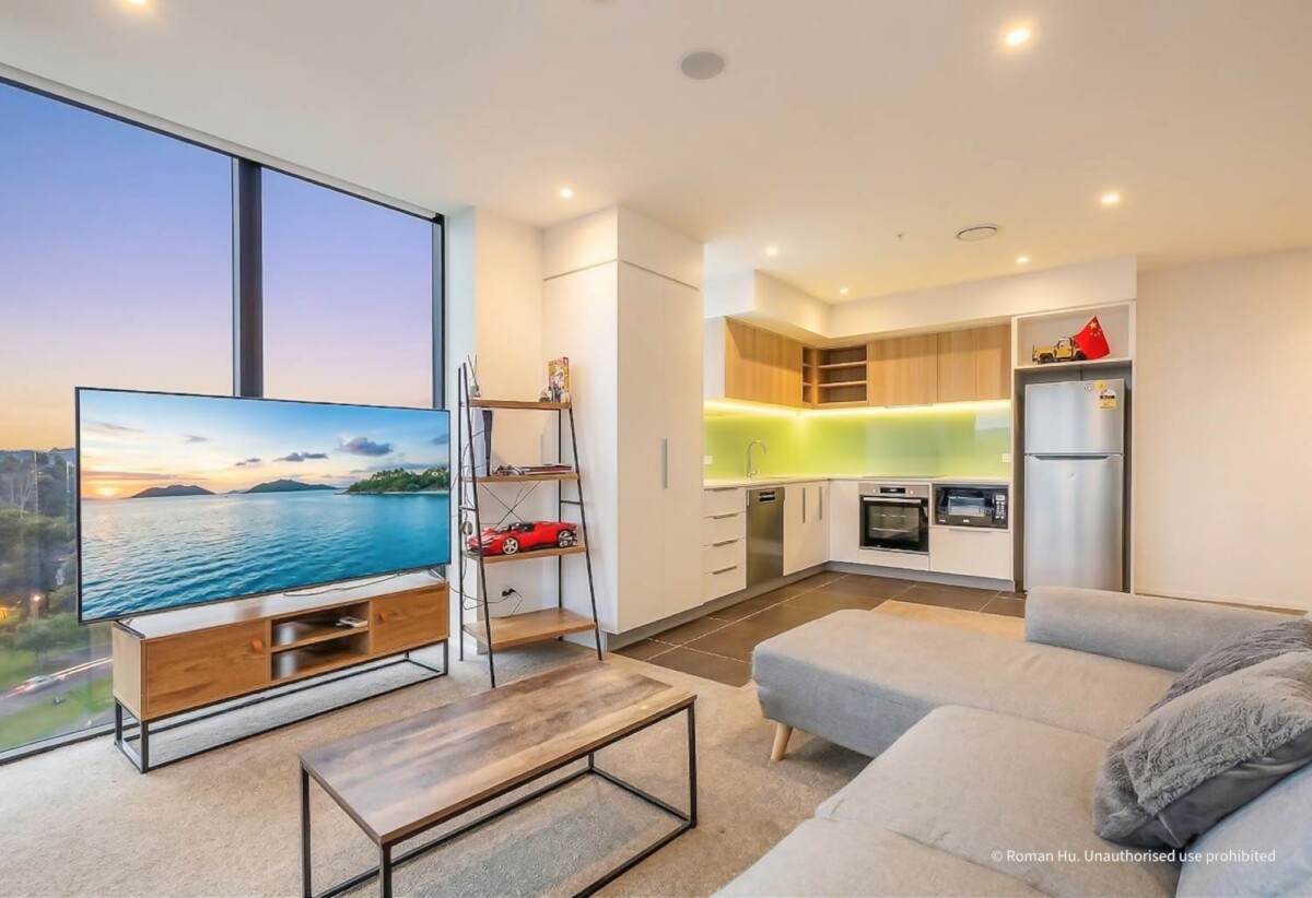 Must sell, 84m2 modern 2 beds 2 baths 1 car park apartment, Close to Henderson train and bus transport, WestCity, Pak’nSave, West Wave, Waitakere Hospital, and a wide range of local shops, schools, motorway access, 2 beds 2 bath 1 car park apartment, 603/1 Buscomb Avenue, Henderson, Auckland