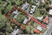 Must sell, 4 beds house on half of 2747m² section, Massey school zone, close to local amenities, schools and transport routes, 1/424 Don Buck Road, Massey, Auckland