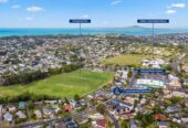 Double Westlake school zone, Brandnew freehold 4 beds 3.5 baths home with garage, 1 bed 1 bath ground floor, walks to Sunnynook School, Wairau Intermediate School, Sunnynook Park, Woolworths Supermarket, close to Wairau Park Shopping Center, motorway access, 2A-D Salamanca Road, Sunnynook, Auckland
