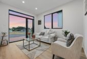Motivated owner, a standard 10-year guarantee, Brandnew 4 beds 2.5 baths house with garage on 516m2 section, 0.5 km to Beachlands School, close to beaches, reserves, beaclands marina, golf club, Beachlands Village which has a supermarket, pharmacy, local shops, and cafes, 142 Ninth View Avenue, Beachlands, Auckland