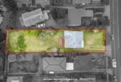 3 beds 1 bath house on 1012m2 section, with 15-minute walk to Lynn Mall, Train Station, and bus terminals. In-zone for Arahoe Primary, Blockhouse Bay Intermediate, and Green Bay High Schools, and nearby is private- Auckland International College, 47 Hutchinson Avenue, New Lynn, Auckland