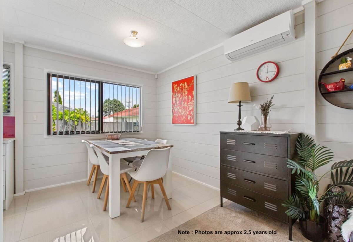3 beds 1 baths house, Currently rented at $660 per week, Close to Papakura train station, bus stop, super markets, Motorways, restaurants., 22 Sutton Crescent, Papakura, Auckland