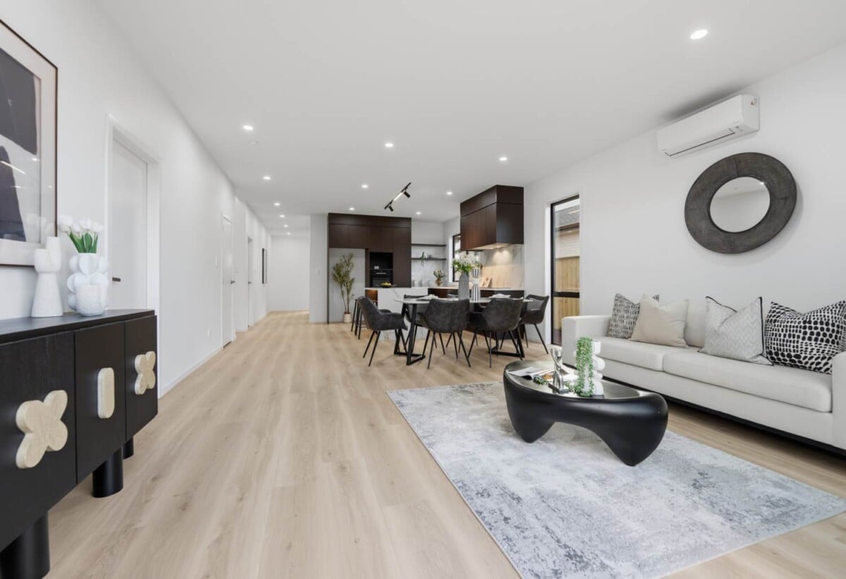 10 Year Master Builders Guarantee, Brandnew 5 beds + study room 3.5 baths house with double garage on 500m2 section, 2 ensuites, 1 ensuite ground floor, near Clevedon village, Clevedon School, Farmer market, close to beach, 6 Kakano Street, Clevedon, Auckland