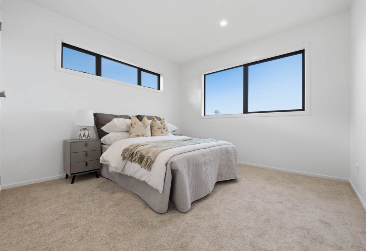 10 Year Master Builders Guarantee, Brandnew 5 beds + study room 3.5 baths house with double garage on 500m2 section, 2 ensuites, 1 ensuite ground floor, near Clevedon village, Clevedon School, Farmer market, close to beach, 6 Kakano Street, Clevedon, Auckland