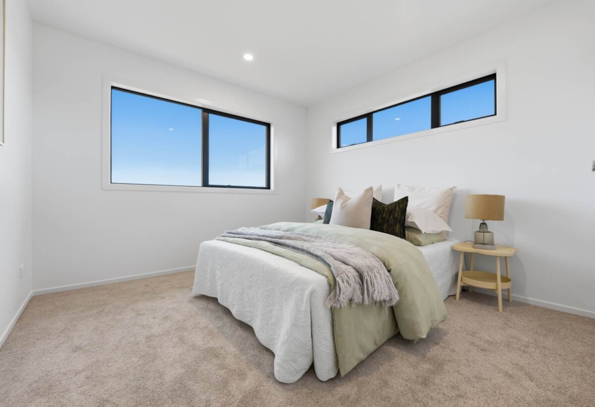 10 Year Master Builders Guarantee, Brandnew 5 beds + study room 3.5 baths house with double garage on 500m2 section, 2 ensuites, 1 ensuite ground floor, near Clevedon village, Clevedon School, Farmer market, close to beach, 6 Kakano Street, Clevedon, Auckland
