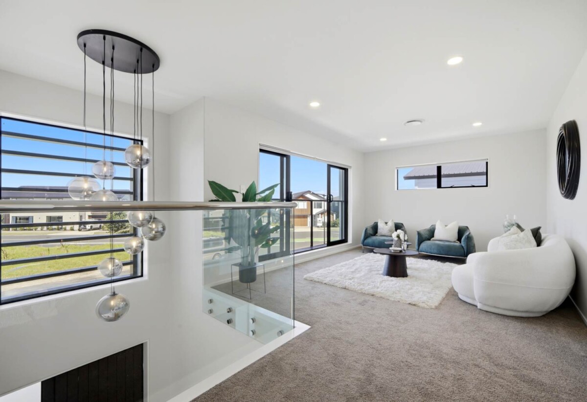 5 beds 3.5 baths house with double garage on 349m2 section, moments from scenic coastal walkways and local reserves. with quality schools, cafes, restaurants, and supermarkets nearby, 6 Turret Lane, Hobsonville, Auckland