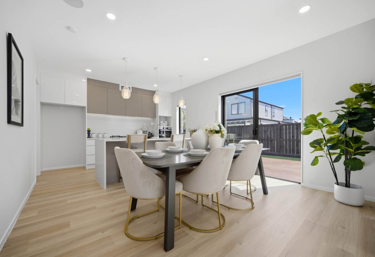 5 beds 3.5 baths house with double garage on 349m2 section, moments from scenic coastal walkways and local reserves. with quality schools, cafes, restaurants, and supermarkets nearby, 6 Turret Lane, Hobsonville, Auckland