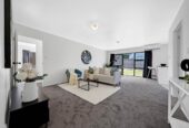 Renovated standalone 3 beds 1 bath house with garage on half of 900m2 section, close to schools, shops, supermarkets, Auckland Botanic Gardens, motorway access, 2/38 Myers Road, Manurewa East, Auckland