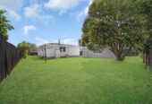 Fully renovated 3 beds 1 bath house with garage on 611m2 section, close to schools, shopping centres, motorway access, 27 Sandrine Avenue, Clover Park, Auckland