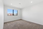 Ormiston school zone, Built By Fletcher, Motivated vendors, Freehold 4 beds 3.5 baths home with garage, walking distance to schools, parks, Ormiston town centre, 21 Whimbrel Road, Flat Bush, Auckland