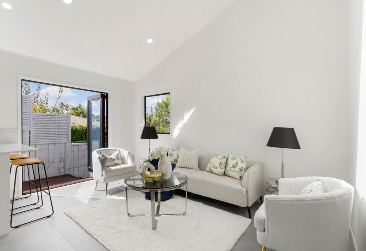 Must sell, Motivated Vendors Relocating, Fully renovated 3 beds 2 baths home with carport, moments from Remuera Village, Upland Road, Orakei Village, and Westfield Newmarket, schools, Zoned for Meadowbank School, Remuera Intermediate, and Selwyn College, 16 Maungarei Road, Remuera, Auckland