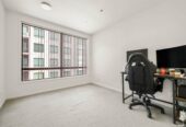 Auckland Girls’ Grammar School zone, Sharp Price! Seaview, 74m2 Leasehold 2 beds 1 bath 1 car park apartment, currently rented $670/pw, with a periodic term, 518/6 Dockside Lane, City Centre, Auckland