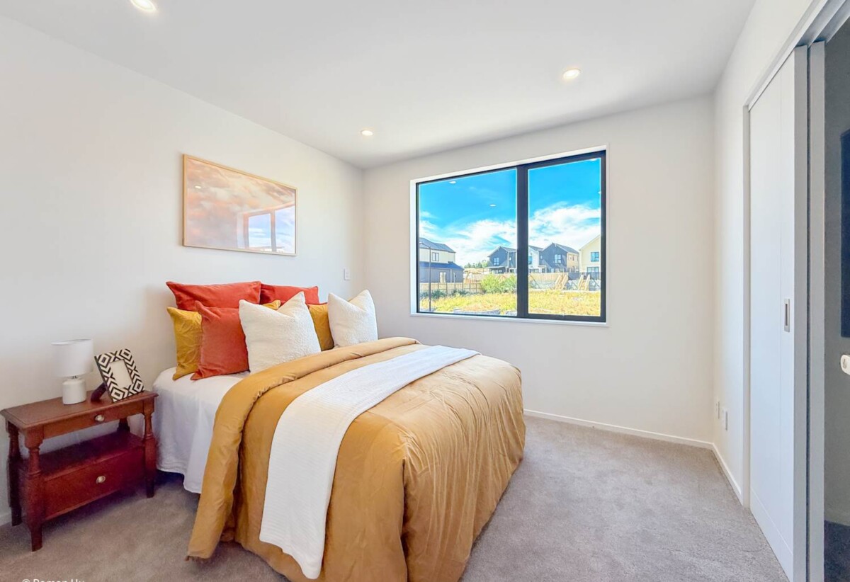 Move-in ready, Brandnew 3 beds 2.5 baths Duplex home with car park, close to schools, Westgate and Northwest shopping, dining, entertainment, motorway access, 166 Kerepi Street, Westgate, Auckland