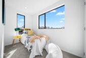 Move-in ready, Brandnew 3 beds 2.5 baths Duplex home with car park, close to schools, Westgate and Northwest shopping, dining, entertainment, motorway access, 168 Kerepi Street, Westgate, Auckland