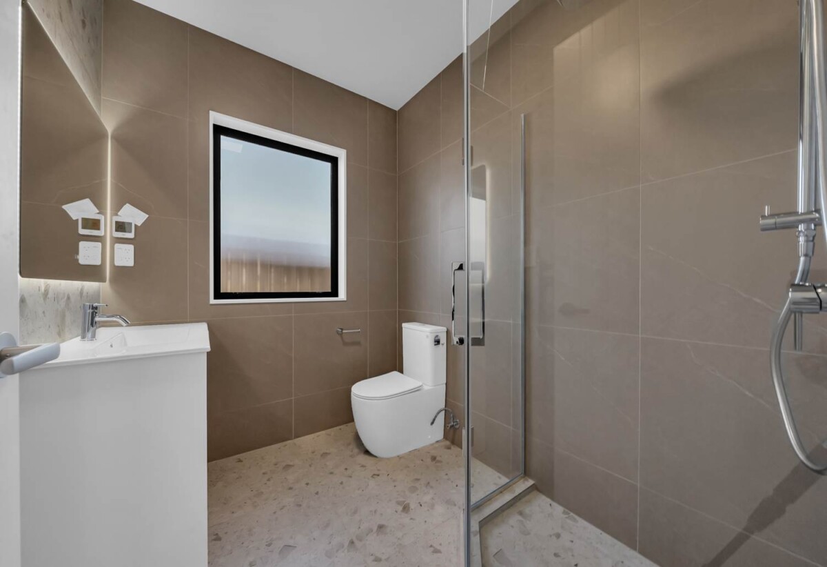 Brandnew 4 beds + office room 3 baths house with garage on 358m2 section, Set within the thriving Karaka neighbourhood, 3.8 km to Te Hihi School, 3.9 km to Karaka School, 60 Whangamaire Rise, Karaka, Auckland