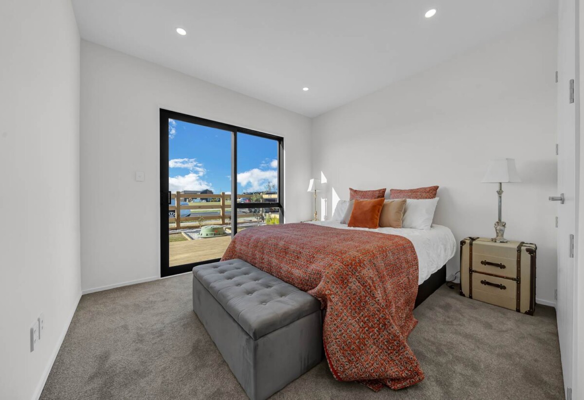 Brandnew 4 beds + office room 3 baths house with garage on 358m2 section, Set within the thriving Karaka neighbourhood, 3.8 km to Te Hihi School, 3.9 km to Karaka School, 60 Whangamaire Rise, Karaka, Auckland
