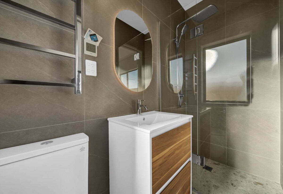 Brandnew 4 beds + office room 3 baths house with garage on 358m2 section, Set within the thriving Karaka neighbourhood, 3.8 km to Te Hihi School, 3.9 km to Karaka School, 60 Whangamaire Rise, Karaka, Auckland