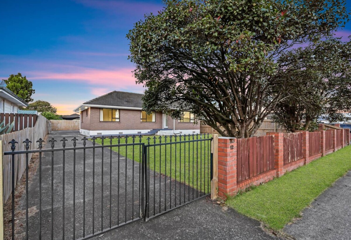 Move-in ready, Renovated 3 beds 1 bath house with double garage on 494m2 section, easy stroll to local schools and shops, with Massey Park Pools, Papakura Town Centre, and the train station all within close reach, 0.8 km to Papakura High School, 12 Hunua Road, Papakura, Auckland