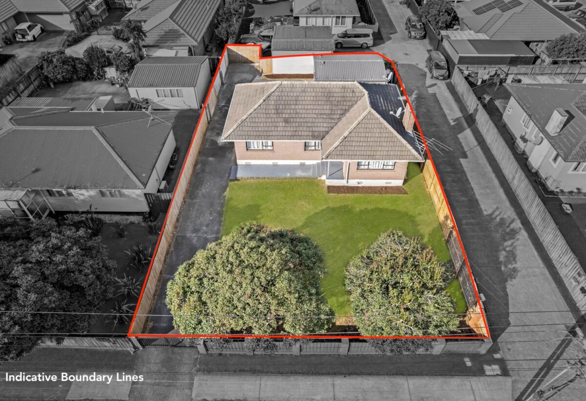 Move-in ready, Renovated 3 beds 1 bath house with double garage on 494m2 section, easy stroll to local schools and shops, with Massey Park Pools, Papakura Town Centre, and the train station all within close reach, 0.8 km to Papakura High School, 12 Hunua Road, Papakura, Auckland