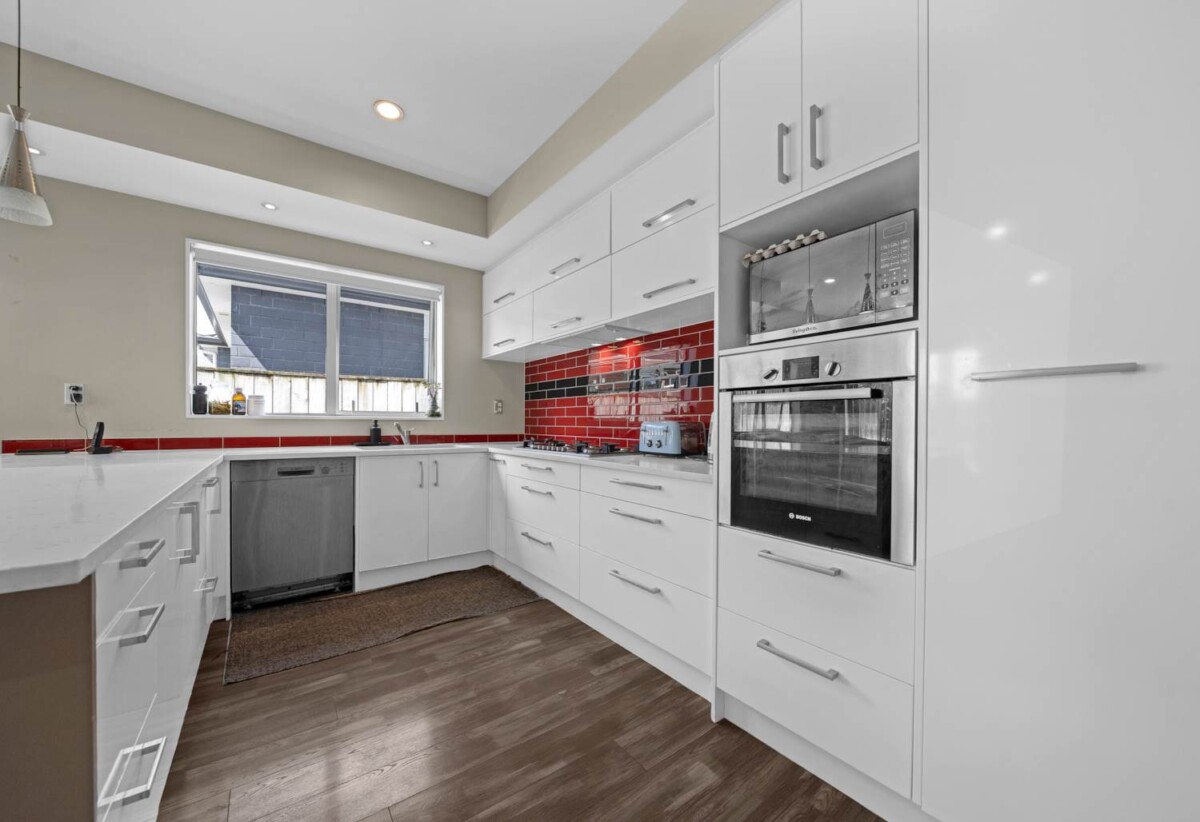 Ormiston school zone, 6 beds 5 batha house with 2 cars garage and 2 beds granny, close to schools, parks, shopping centre’s, and everyday amenities, 10 Puoro Street, Flat Bush, Auckland