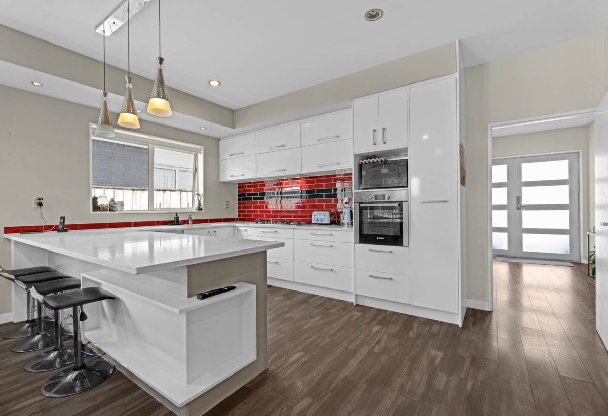 Ormiston school zone, 6 beds 5 batha house with 2 cars garage and 2 beds granny, close to schools, parks, shopping centre’s, and everyday amenities, 10 Puoro Street, Flat Bush, Auckland