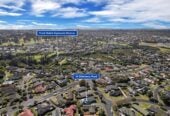 3 beds 1 bath house with double garage on 588m2 section, easy access to scenic local walkways and the Burswood Park and playground. Walking distance to shops, eateries, 0.9 km to Riverhills School, 36 Elderberry Road, Burswood, Auckland