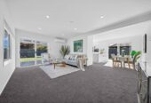 3 beds 1 bath house with double garage on 588m2 section, easy access to scenic local walkways and the Burswood Park and playground. Walking distance to shops, eateries, 0.9 km to Riverhills School, 36 Elderberry Road, Burswood, Auckland