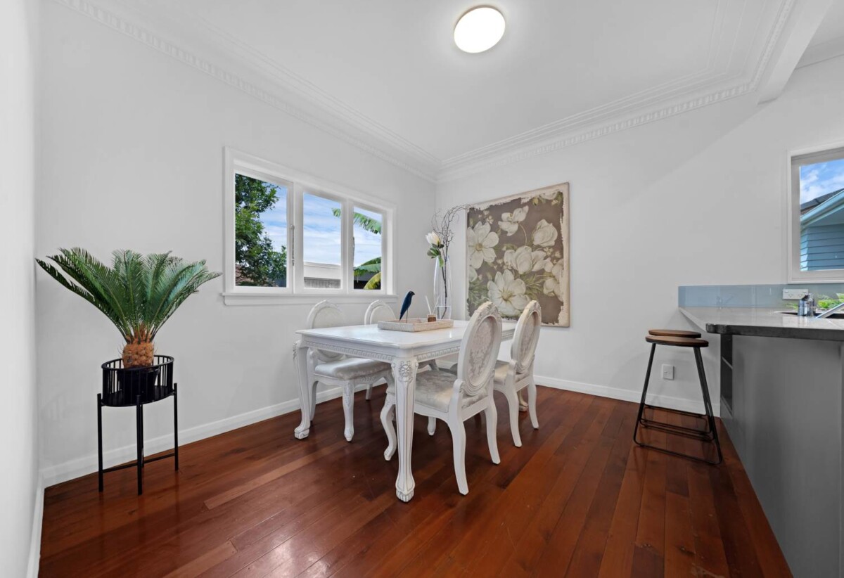 Mt Albert Grammar School zone, vendor retiring, 4 beds 2 baths house with double garage on 663m2 section, including a self-contained space complete with one bedroom, a lounge, kitchenette, bathroom, and its own separate access, close to schools, shops, reserve, 10 Mountfield Terrace, Mt Albert, Auckland