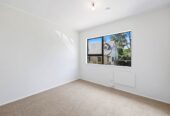 Move-In Ready, Renovated 3 beds 1 baths house, Downstairs includes a large single garage plus an additional room of similar size, close to local schools, kindergartens, shops, reserves, and public transport. Glenfield Mall, 128C Manuka Road, Bayview, Auckland