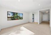 Move-In Ready, Renovated 3 beds 1 baths house, Downstairs includes a large single garage plus an additional room of similar size, close to local schools, kindergartens, shops, reserves, and public transport. Glenfield Mall, 128C Manuka Road, Bayview, Auckland
