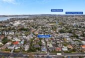 6 beds 3.5 baths house with carport, two levels, each level has 3 beds, bath, kitchen, dining and sitting area, close to Howick Village, schools, beach, 0.8 km to Howick Intermediate, 74 Ridge Road, Howick, Auckland