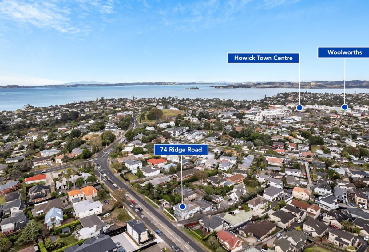 6 beds 3.5 baths house with carport, two levels, each level has 3 beds, bath, kitchen, dining and sitting area, close to Howick Village, schools, beach, 0.8 km to Howick Intermediate, 74 Ridge Road, Howick, Auckland