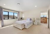 Rangitoto College zone, 6 beds 5.5 baths house with double garage on 507m2 section, including 4 ensuites and a 2-beds granny, close to the motorway, Albany, Browns Bay, and Park’n Ride, schools, 48A Fernhill Way, Albany, Auckland