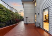 Rangitoto College zone, 6 beds 5.5 baths house with double garage on 507m2 section, including 4 ensuites and a 2-beds granny, close to the motorway, Albany, Browns Bay, and Park’n Ride, schools, 48A Fernhill Way, Albany, Auckland