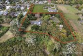 5 beds 3 baths house with tennis court and swimming pool on 7626m2 section, Direct access to a walkway behind the property, nearby small park, and a local boat ramp., close to schools, shops, motorway access, 1.1 km to Hingaia Peninsula School, 120 Oakland Road, Karaka, Auckland