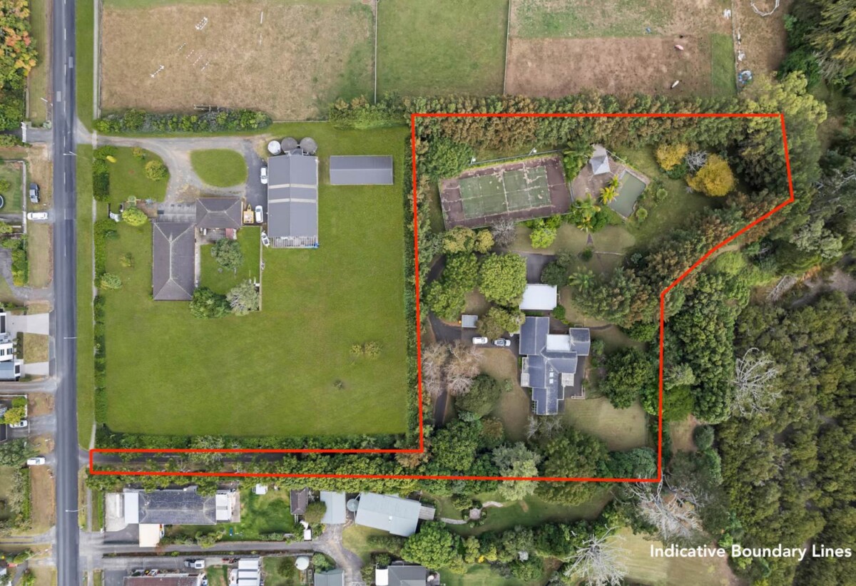 5 beds 3 baths house with tennis court and swimming pool on 7626m2 section, Direct access to a walkway behind the property, nearby small park, and a local boat ramp., close to schools, shops, motorway access, 1.1 km to Hingaia Peninsula School, 120 Oakland Road, Karaka, Auckland