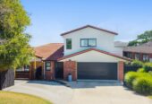 5 beds 3 baths with double garage on 649m2 section, close to schools, shops, 0.5 km to Macleans Primary School, 0.9 km to Howick Intermediate, 1.4 km to Pakuranga College, 120 Hutchinsons Road, Bucklands Beach, Auckland