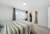 5 beds 3 baths with double garage on 649m2 section, close to schools, shops, 0.5 km to Macleans Primary School, 0.9 km to Howick Intermediate, 1.4 km to Pakuranga College, 120 Hutchinsons Road, Bucklands Beach, Auckland