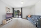 5 beds 3 baths with double garage on 649m2 section, close to schools, shops, 0.5 km to Macleans Primary School, 0.9 km to Howick Intermediate, 1.4 km to Pakuranga College, 120 Hutchinsons Road, Bucklands Beach, Auckland