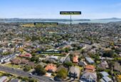 5 beds 3 baths with double garage on 649m2 section, close to schools, shops, 0.5 km to Macleans Primary School, 0.9 km to Howick Intermediate, 1.4 km to Pakuranga College, 120 Hutchinsons Road, Bucklands Beach, Auckland