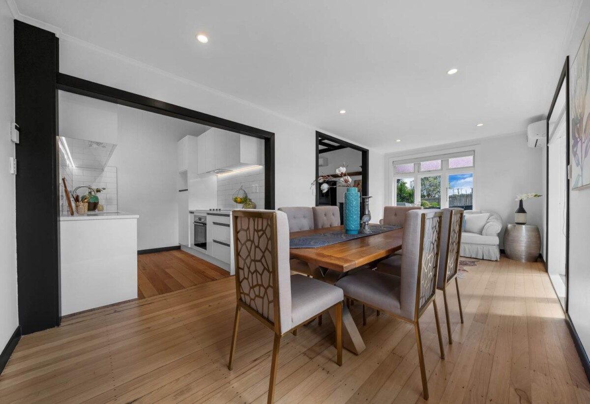 Mt Roskill Grammar school zone, 3 beds 1 bath house with carport on 453m2 section, close to shops, parks,schools motorway access, Zoned for Three Kings School, Mt Roskill Intermediate and Mt Roskill Grammar, 9A Haughey Avenue, Three Kings, Auckland