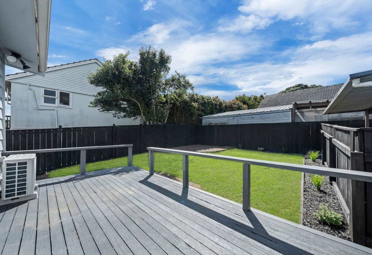 Mt Roskill Grammar school zone, 3 beds 1 bath house with carport on 453m2 section, close to shops, parks,schools motorway access, Zoned for Three Kings School, Mt Roskill Intermediate and Mt Roskill Grammar, 9A Haughey Avenue, Three Kings, Auckland