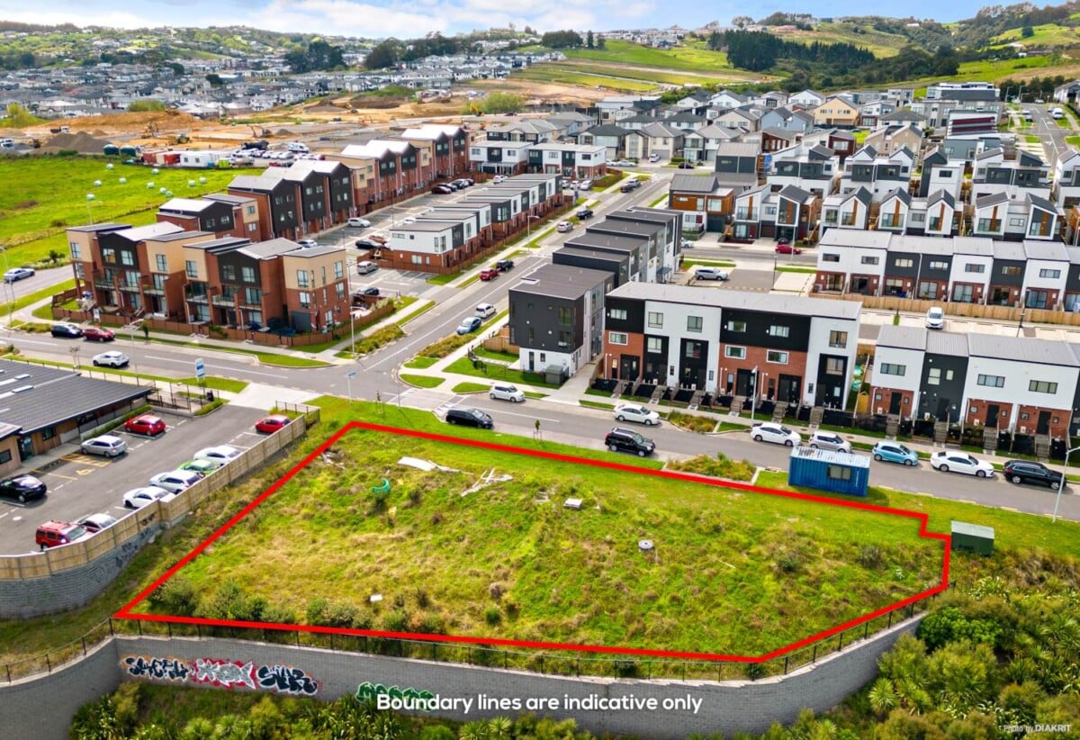 Ormiston school zone, 1227m2 section with RC, EPA for a 10-lot subdivision, BC application underway, Situated next to a kindergarten, 0.3 km to Te Kura Rau Iti school, 1.8 km to Ormiston Junior College and Ormiston Senior College, 13 Picturesque Drive, Flat Bush, Auckland