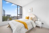 10-Year Master Build Guarantee, Built in lift, 260m2 Standalone freehold 4 beds 4.5 baths house with double garage, 4 ensuites, close to beach, shops, schools, 0.8 km to Takapuna School, 6/4 Tennyson Avenue, Takapuna, Auckland