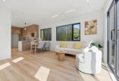 Motivated vendor, Rangitoto College zone, Standalone Brandnew 3 beds 2.5 baths home with garage, with Rothesay Bay Beach just a short stroll away and Browns Bay village nearby, 0.2 km to Browns Bay School, Lot 9/30 Kiteroa Terrace, Rothesay Bay, Auckland
