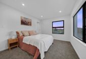 3 ensuites, 2 kitchens, Brandnew 5 beds 4.5 baths house with garage and 1 bed granny, Central heating, motivated vendor, close to schools, shops, motorway access, 43 Derbyshire Lane, Karaka, Auckland