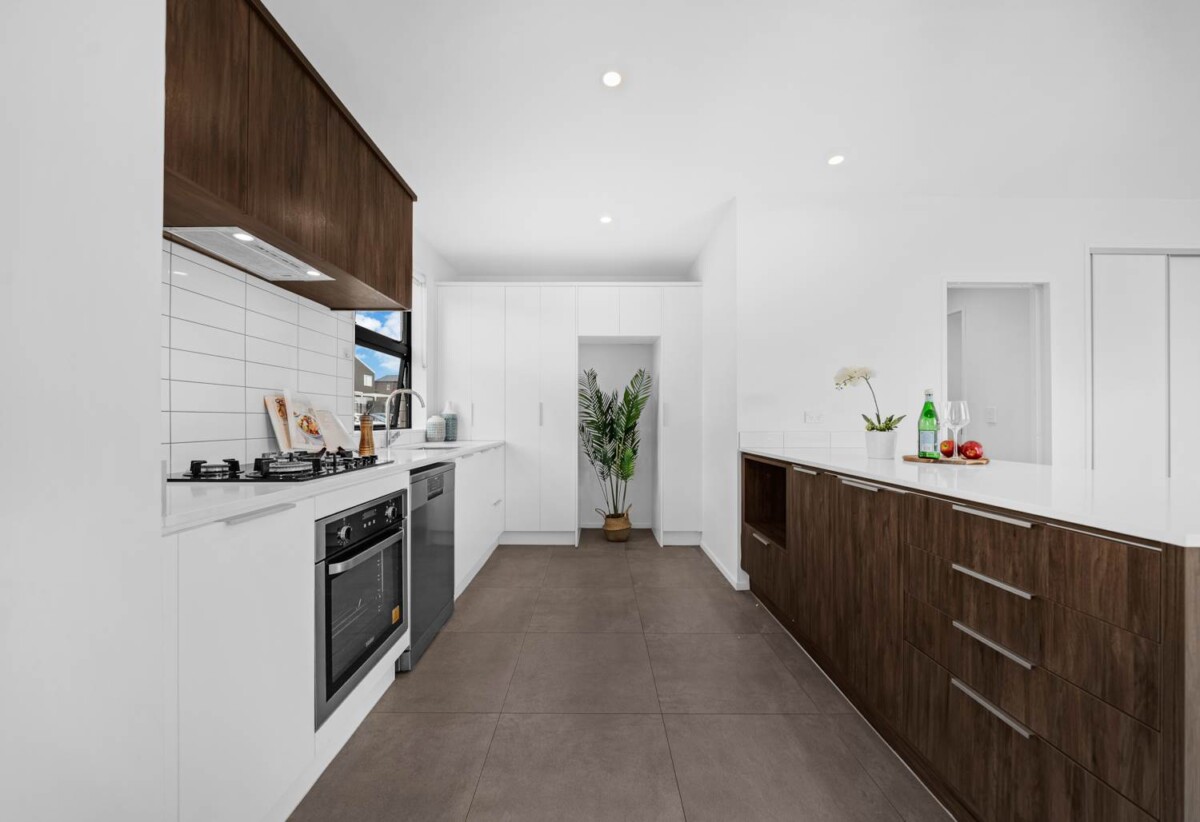 Fletcher Build. 3 beds 2.5 baths home with carpark, Just a short walk to Ormiston Town Centre, and zoned for sought-after schools including Ormiston Junior College and Ormiston Senior College, 0.7 km to Ormiston Senior College, 16 Paterae Lane, Flat Bush, Auckland