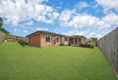 Motivated Vendor – Must Sell, Renovated 160m2 Brick and tile 4 beds 2 baths house with double garage on 505m2 section, move-in ready, close to shops, schools, 0.2km to Chapel Downs School, 2.2 km to Sancta Maria College, 2 section, 24 Nuneaton Drive, Flat Bush, Auckland