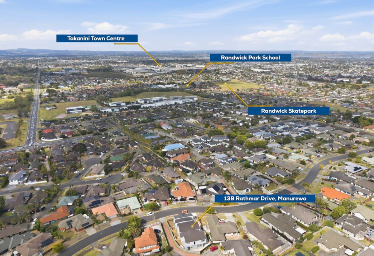 Brandnew standalone 4 beds 2.5 baths home with garage, just moments from the tranquil Auckland Botanic Gardens. shops, schools, motorway access, 0.4 km to Alfriston College, Lot 2/13 Rathmar Drive, Manurewa, Auckland